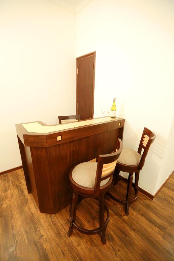 Hotel Meraden Grand Bénarès Extérieur photo
