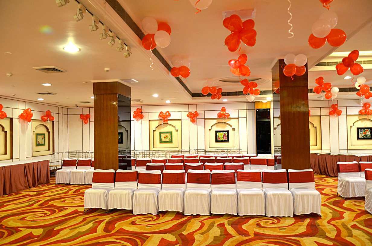 Hotel Meraden Grand Bénarès Extérieur photo